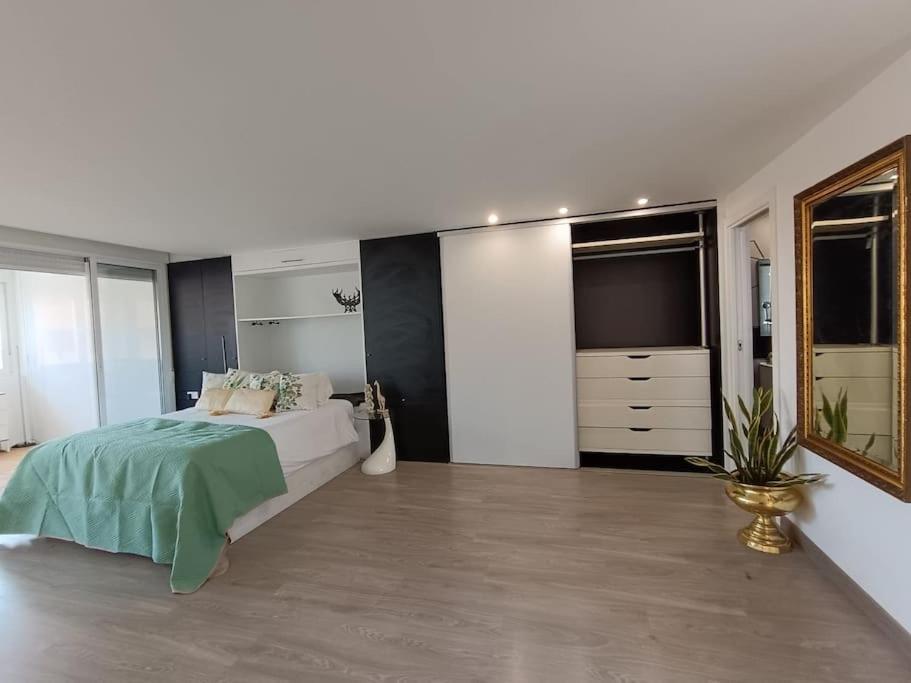 Spacious Studio By The University San Vicente Raspeig Exteriör bild